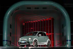 Abarth 695 70 Anniversario - 4