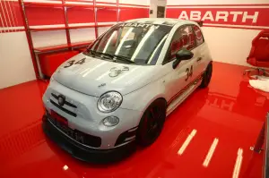 Abarth 695 Assetto Corse