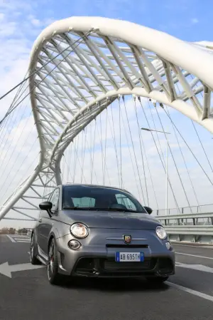 Abarth 695 Biposto 