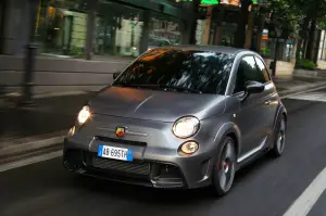 Abarth 695 Biposto 