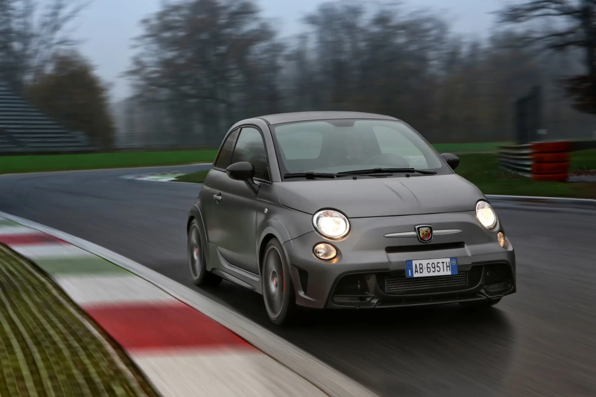 Abarth 695 Biposto  - 35