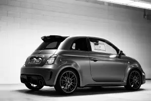 Abarth 695 Biposto 