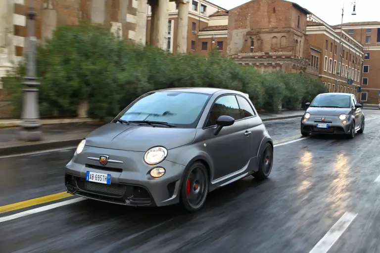 Abarth 695 Biposto  - 16