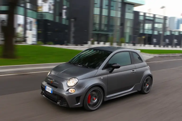 Abarth 695 Biposto  - 18