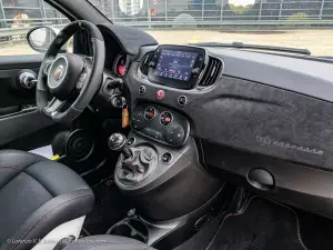 Abarth 695 Esseesse - Feel The Drive Night Ride