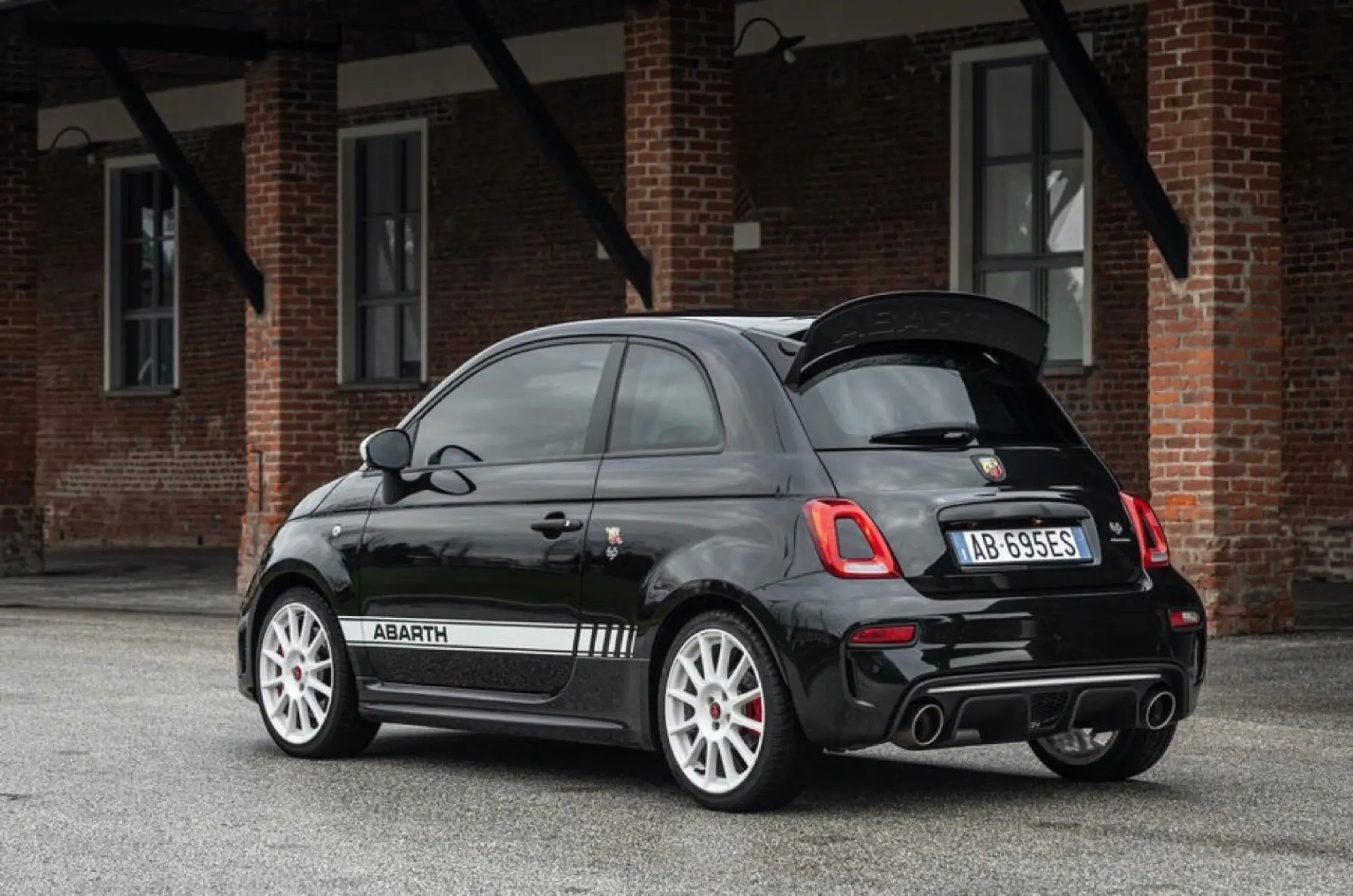 Abarth 695 Esseesse - Foto ufficiali - 7