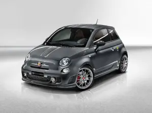 Abarth 695 Tributo Ferrari - Speciale Ginevra 2011