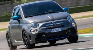 Abarth F595 Serie Speciale - Foto Ufficiali 