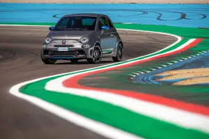 Abarth F595 Serie Speciale - Foto Ufficiali 