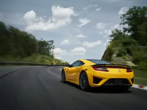 Acura NSX indy yellow pearl