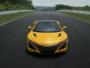 Acura NSX indy yellow pearl