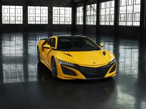 Acura NSX indy yellow pearl