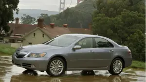 Acura RL 2011