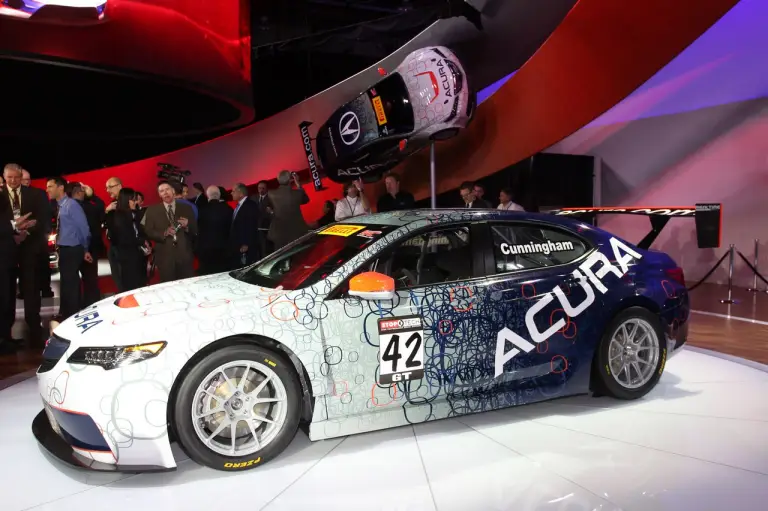 Acura TLX GT - Salone di Detroit 2014 - 10