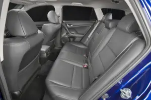 Acura TSX Sport Wagon 2011 - 10