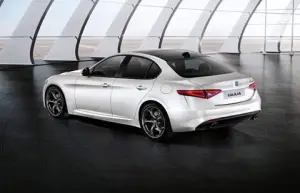 Alfa Giulia prime foto ufficiali - Salone di Ginevra 2016 - 1