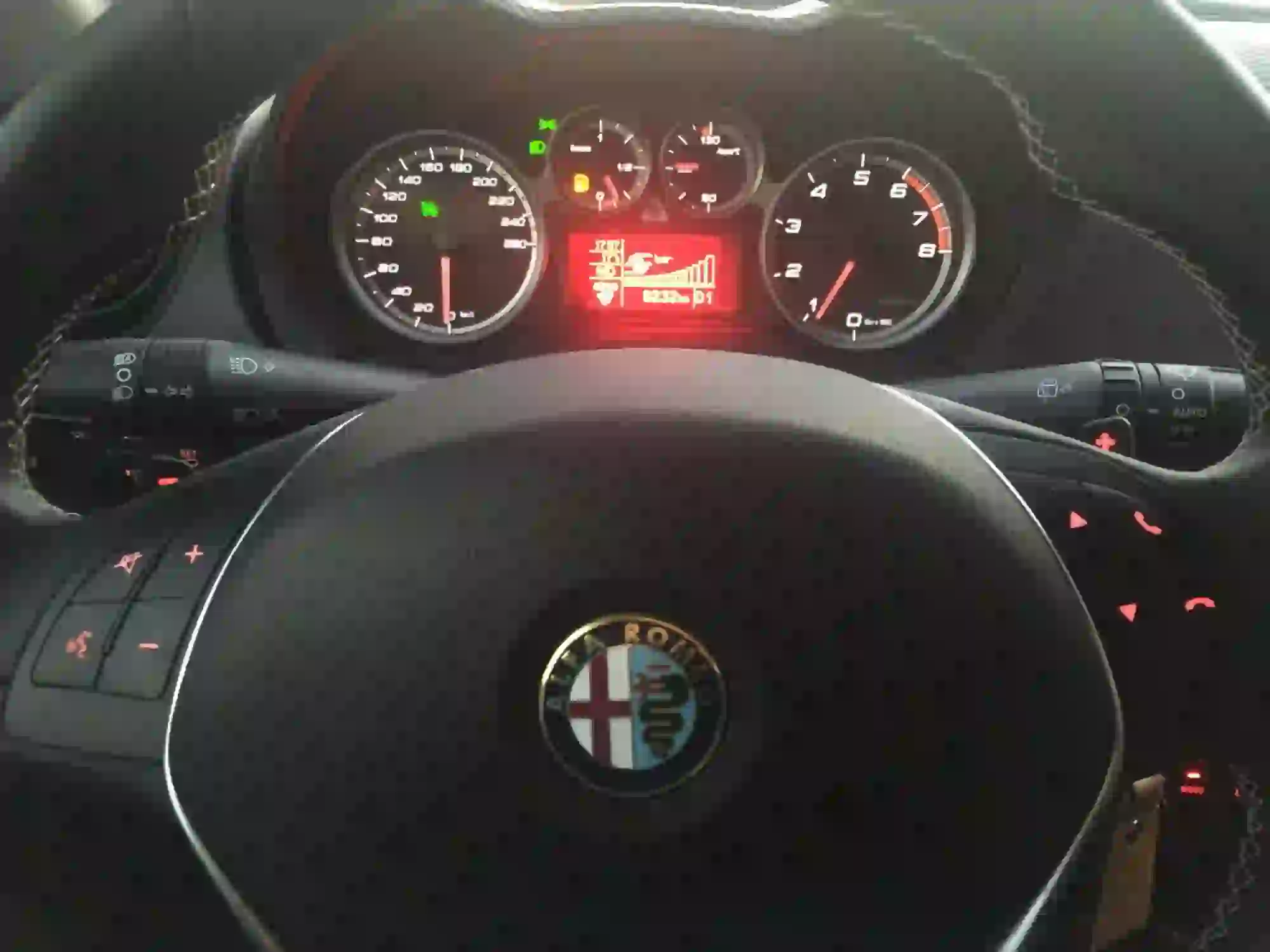 Alfa MiTo QV: prova su strada - 5