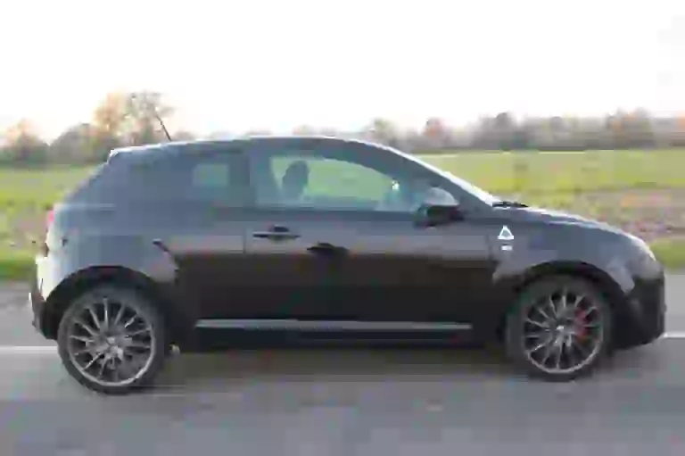 Alfa MiTo QV: prova su strada - 38