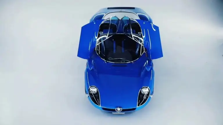 Alfa Romeo 33 Stradale Blu Reale - 3