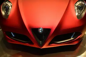 Alfa Romeo 4C Concept - 17