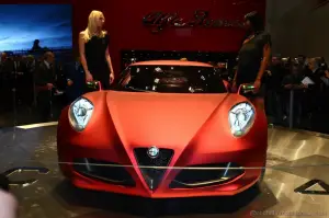 Alfa Romeo 4C Concept - 23
