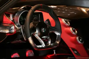 Alfa Romeo 4C Concept - 41
