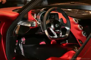 Alfa Romeo 4C Concept - 42