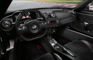 Alfa Romeo 4C Coupe Competizione e 4C Spider Italia - 4