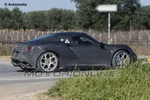 Alfa Romeo 4C - Foto spia 31-01-2013