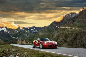 Alfa Romeo 4C - Foto ufficiali - 1