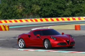 Alfa Romeo 4C - Foto ufficiali