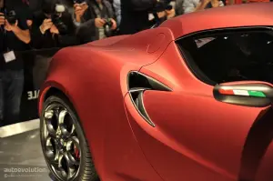 Alfa Romeo 4C GTA Concept live