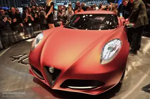 Alfa Romeo 4C GTA Concept live