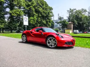 Alfa Romeo 4C - Prova su Strada - 13