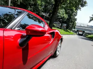 Alfa Romeo 4C - Prova su Strada - 19