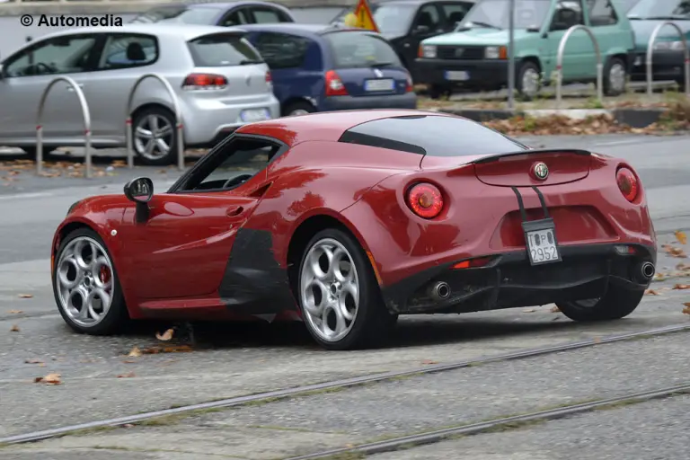 Alfa Romeo 4C Quadrifoglio Verde - Foto spia 22-09-2014 - 2