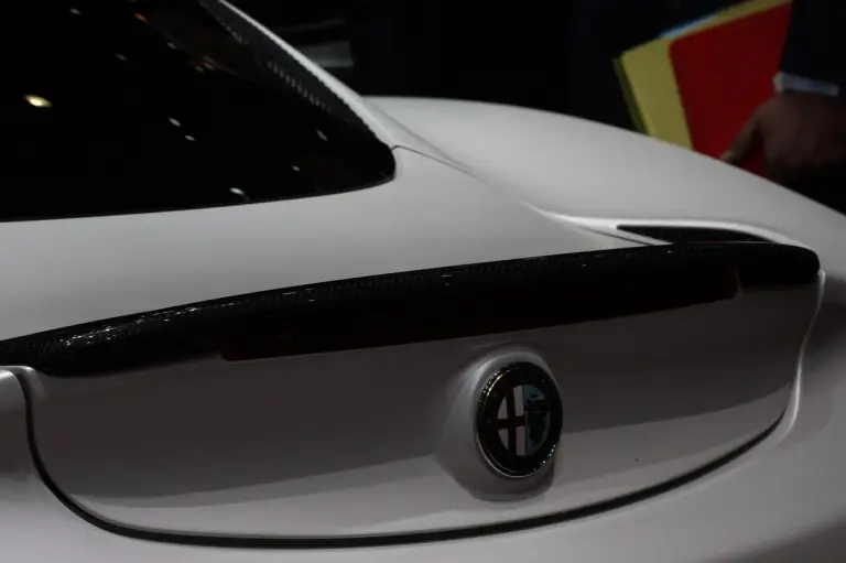 Alfa Romeo 4C - Salone di Ginevra 2013 - 41