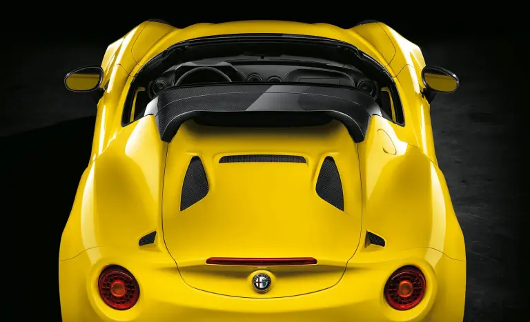 Alfa Romeo 4C Spider 2015 - 11