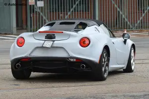Alfa Romeo 4C Spider - Foto spia 10-06-2014