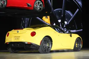 Alfa Romeo 4C Spider - Salone di Detroit 2015 - 11