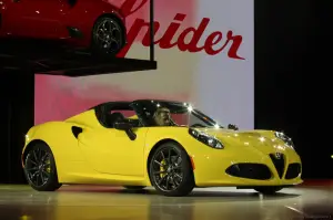 Alfa Romeo 4C Spider - Salone di Detroit 2015