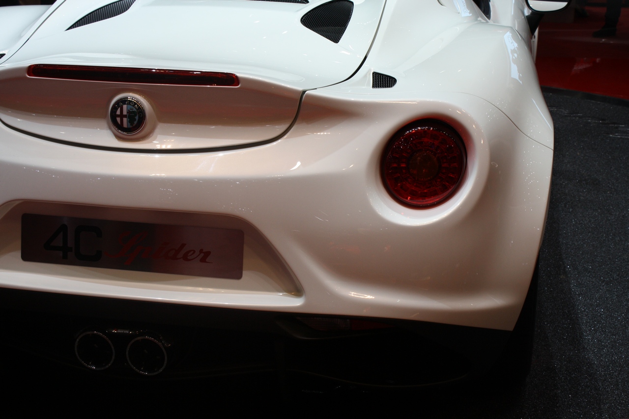 Alfa Romeo 4C Spider - Salone di Ginevra 2014