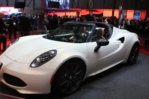 Alfa Romeo 4C Spider - Salone di Ginevra 2014 - 28