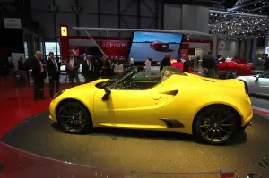 Alfa Romeo 4C Spider - Salone di Ginevra 2015 - 1