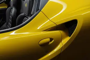 Alfa Romeo 4C Spider   - 33