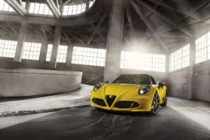 Alfa Romeo 4C Spider   - 60