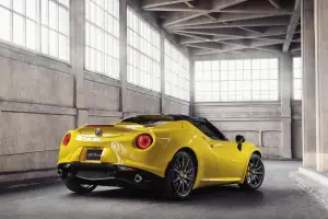 Alfa Romeo 4C Spider   - 61