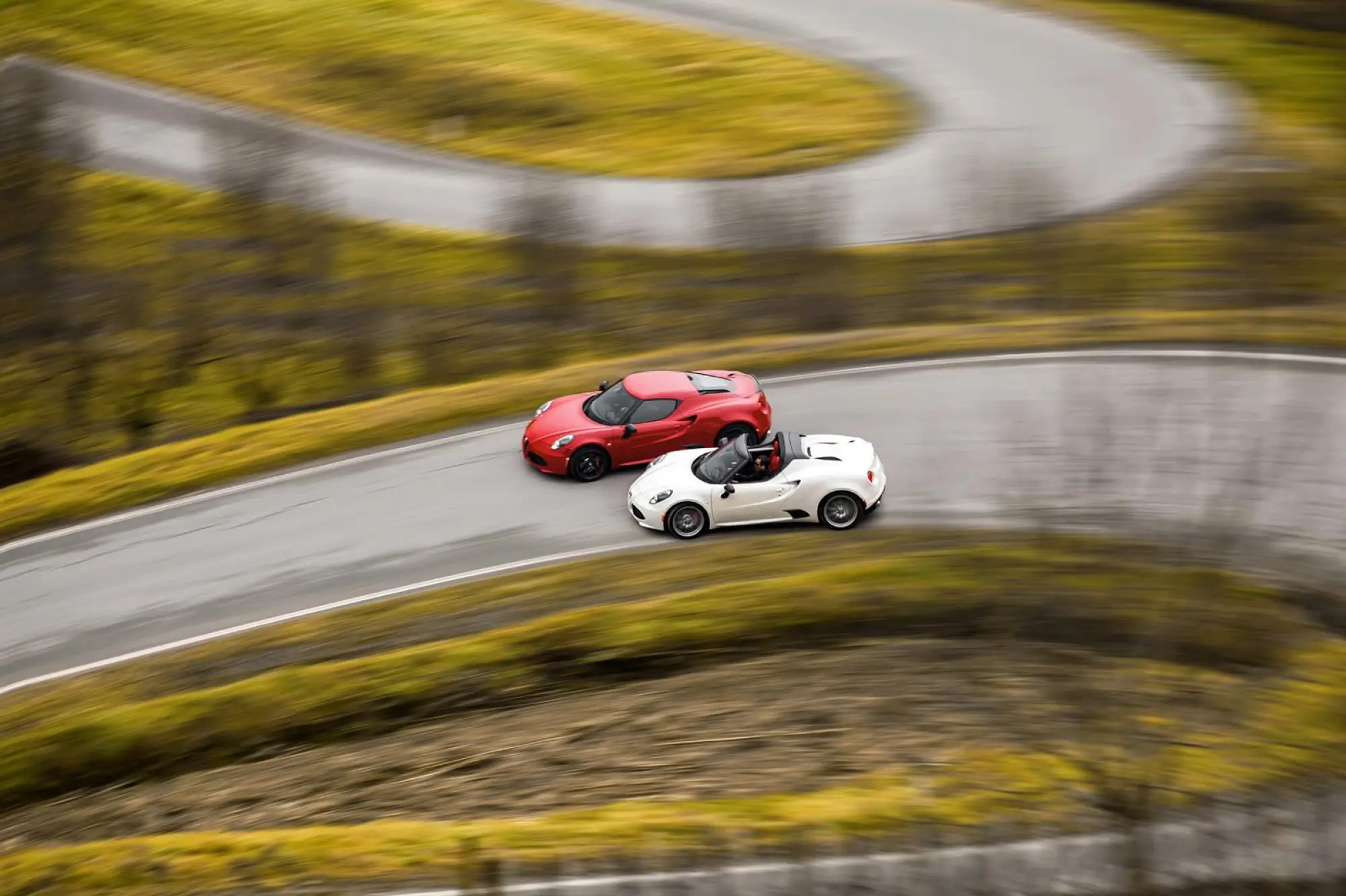 Alfa Romeo 4C Spider   - 56