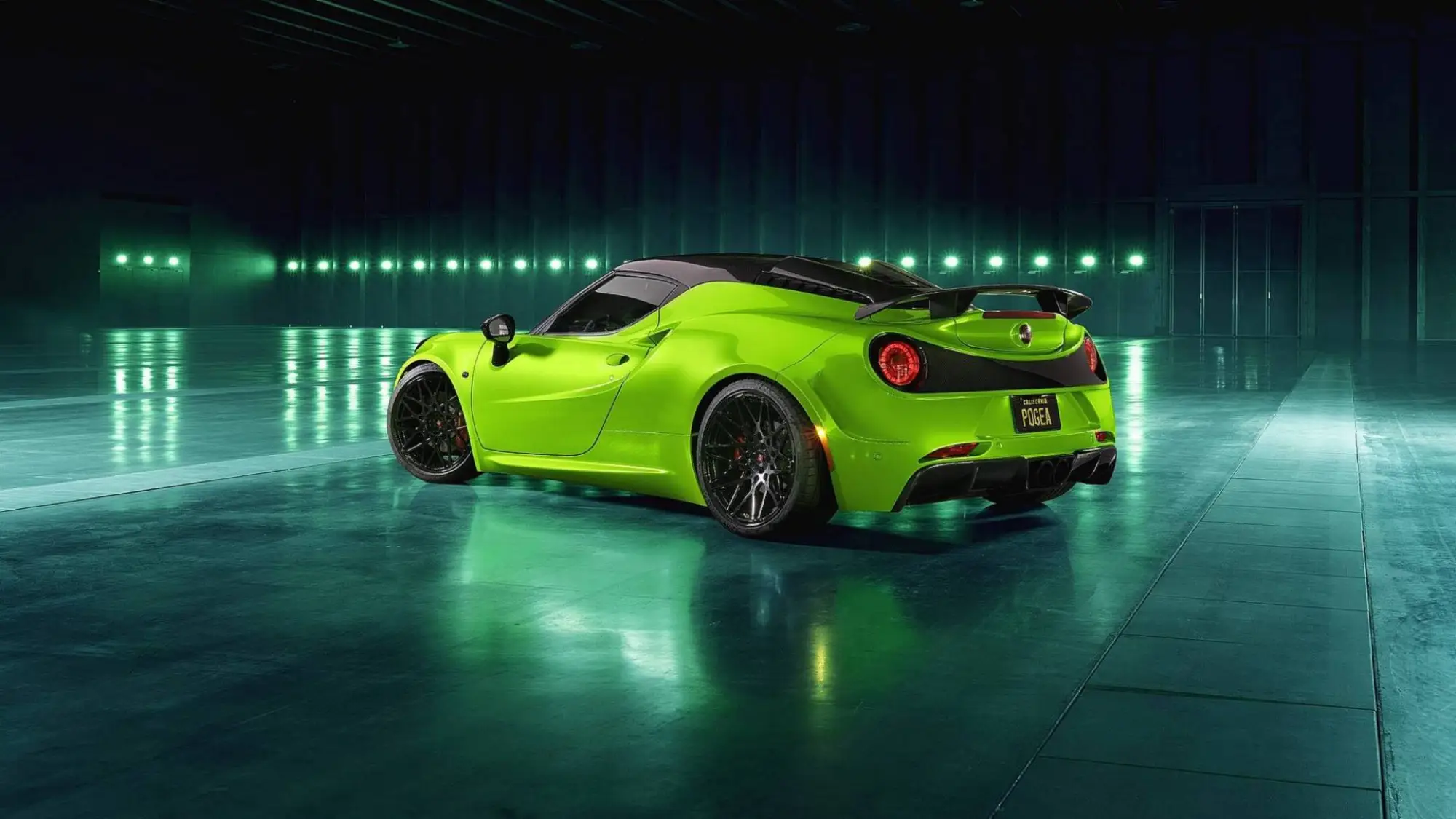 Alfa Romeo 4C verde by Pogea Racing - 4