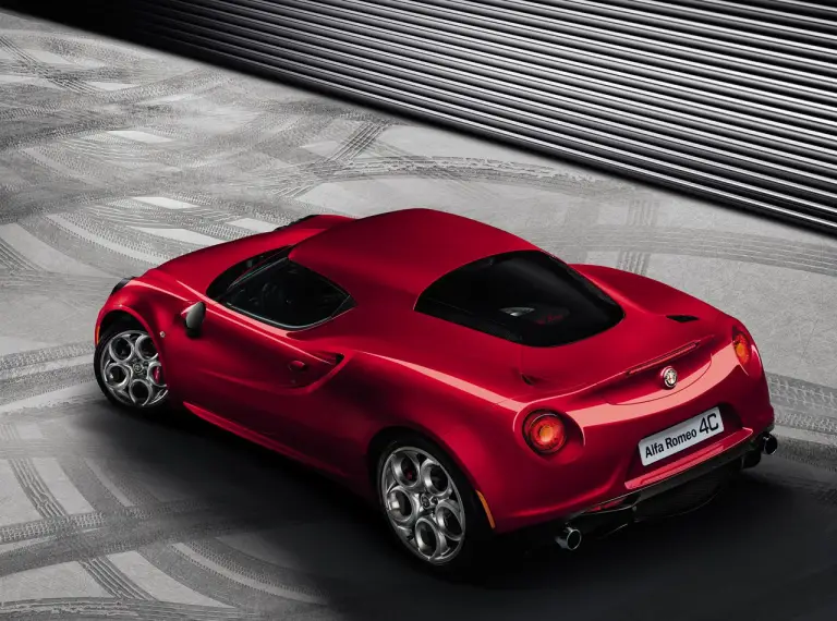 Alfa Romeo 4C - 1